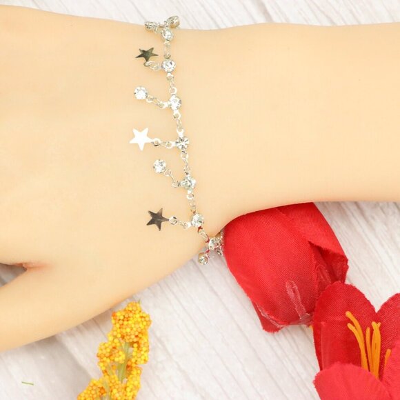 "Trendy Handmade Bracelet – A Thoughtful Gift for Girls & Women | UNVRC1314 - Picture 6 of 10